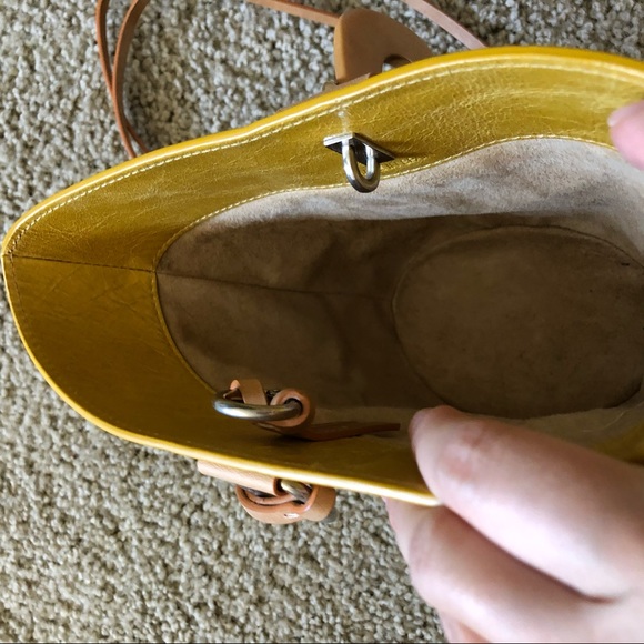 Rare! JACQUEMUS Le Sac Praia Bucket Bag In Yellow - Picture 6 of 11